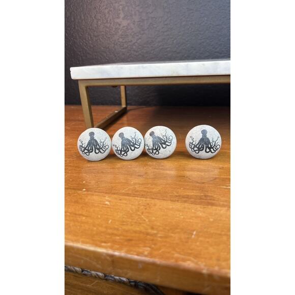 Set of 4 Octopus Skull Coastal Concrete Cabinet Knobs Drawer Knobs and Pulls - Picture 1 of 4